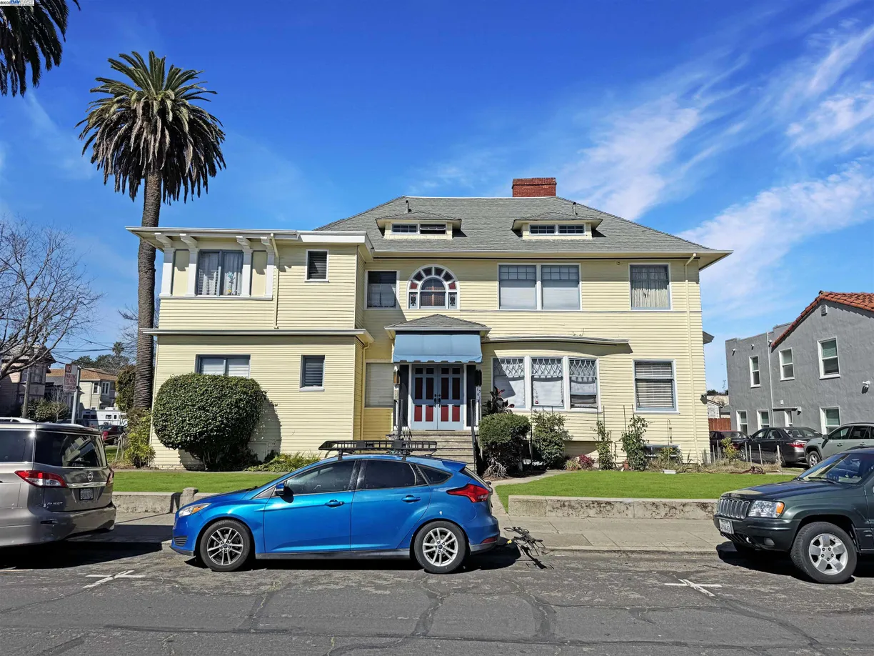 Northern California Real Estate | View 1301 Walnut St