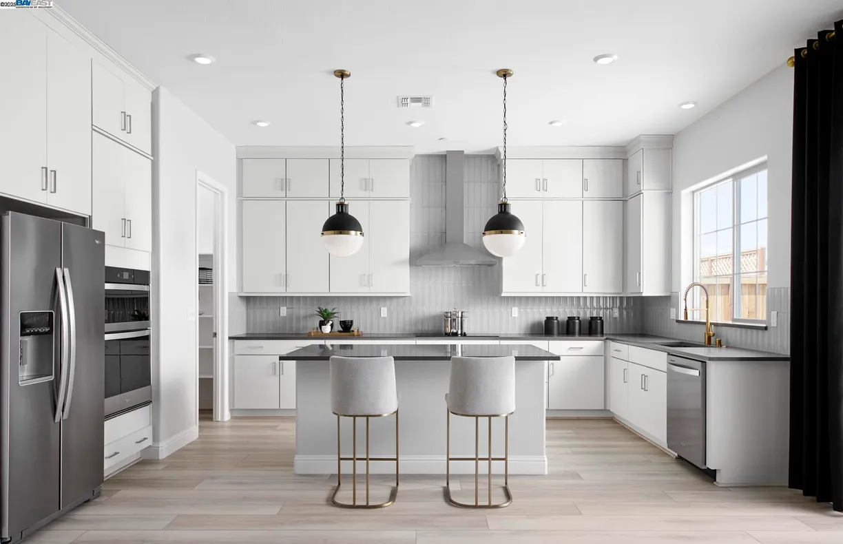 Northern California Real Estate | View  | Listing