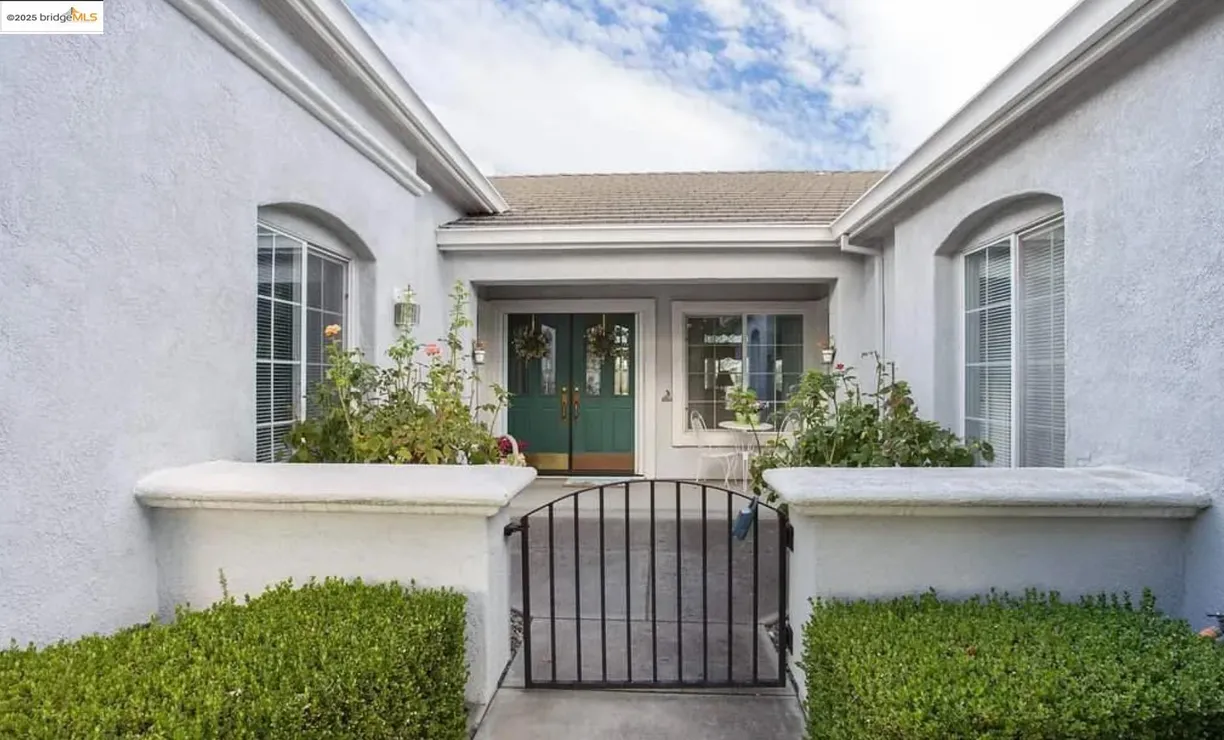Northern California Real Estate | View 610 Central Park Pl | Listing