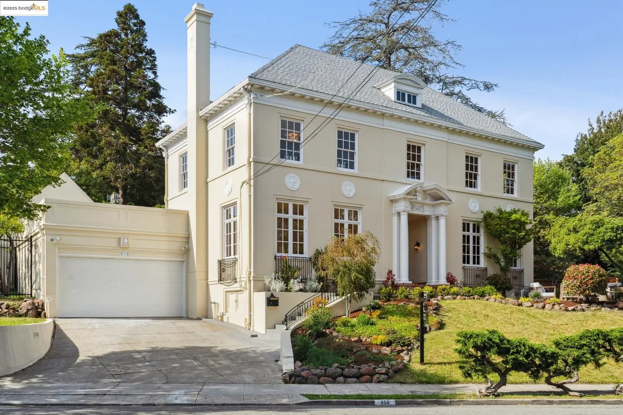 Northern California Real Estate | View 858 Rosemount Rd | 4 Beds, 2 Baths