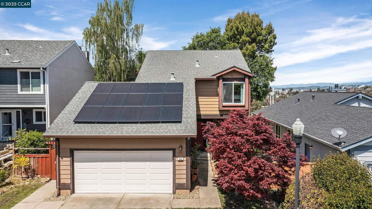 Northern California Real Estate | View 262 Dartford St | 3 Beds, 2 Baths