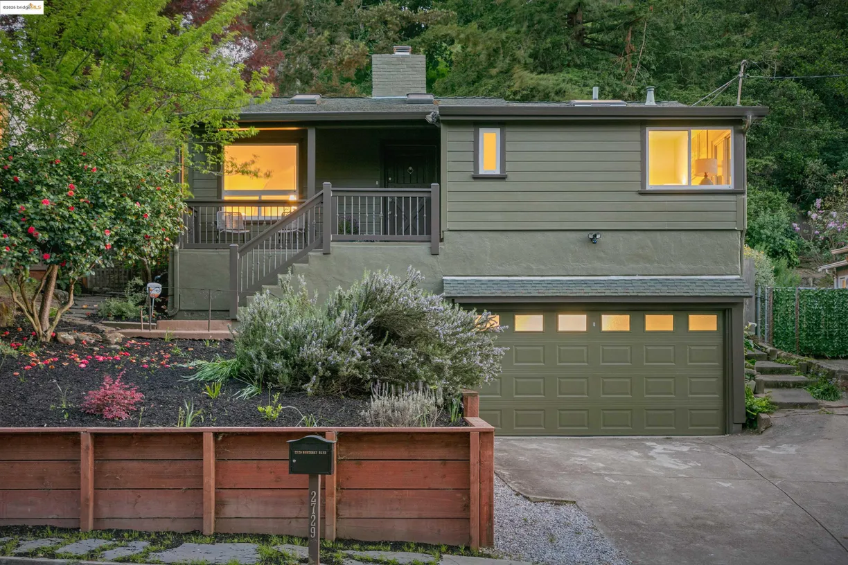 Northern California Real Estate | View 2729 Monterey Blvd | Listing