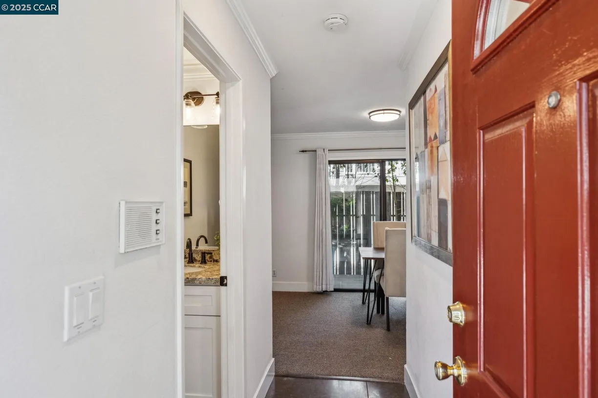 Northern California Real Estate | View 940 Dewing Ave, B | 2 Beds, 2 Baths
