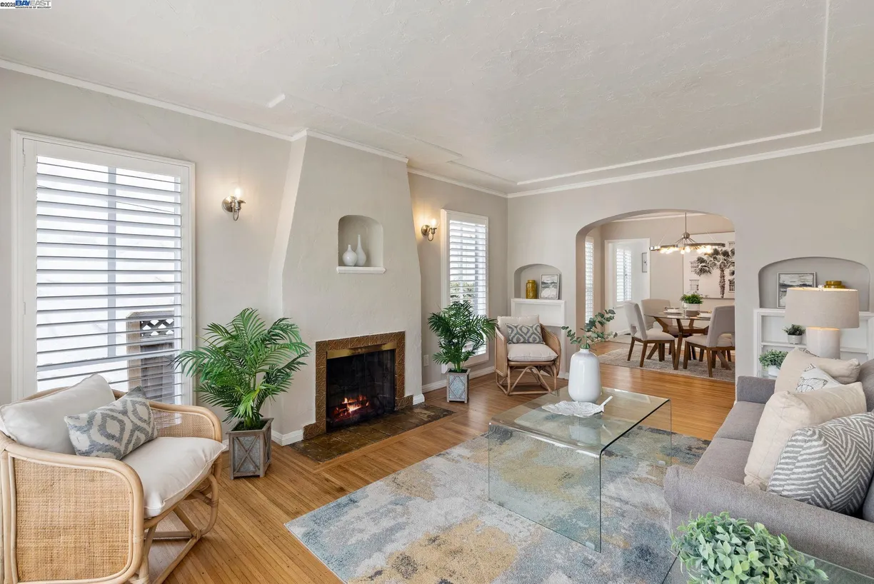 Northern California Real Estate | View 2806 Clay St | Listing