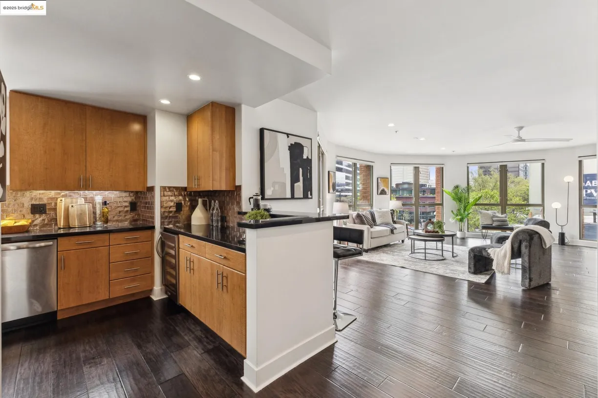 Northern California Real Estate | View 438 Grand Ave, 420 | Listing