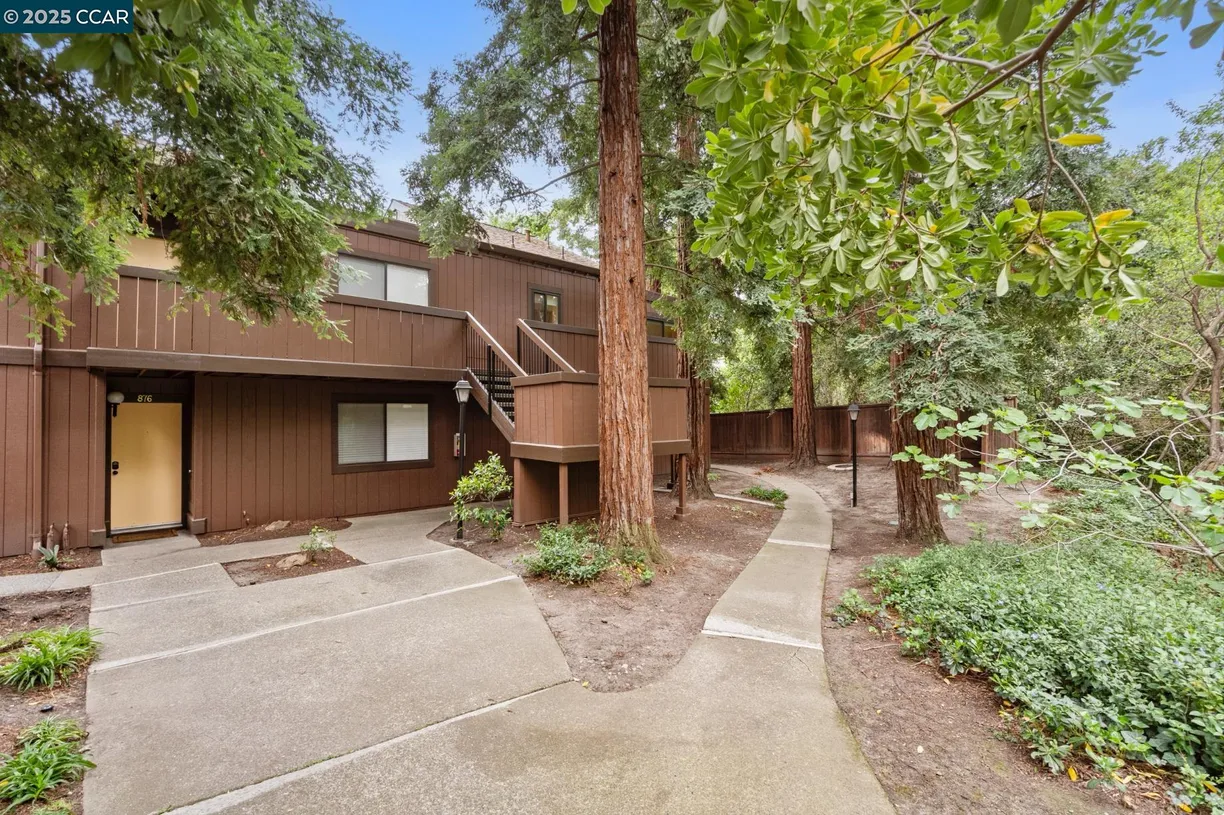 Northern California Real Estate | View 879 Camelback Pl | Listing