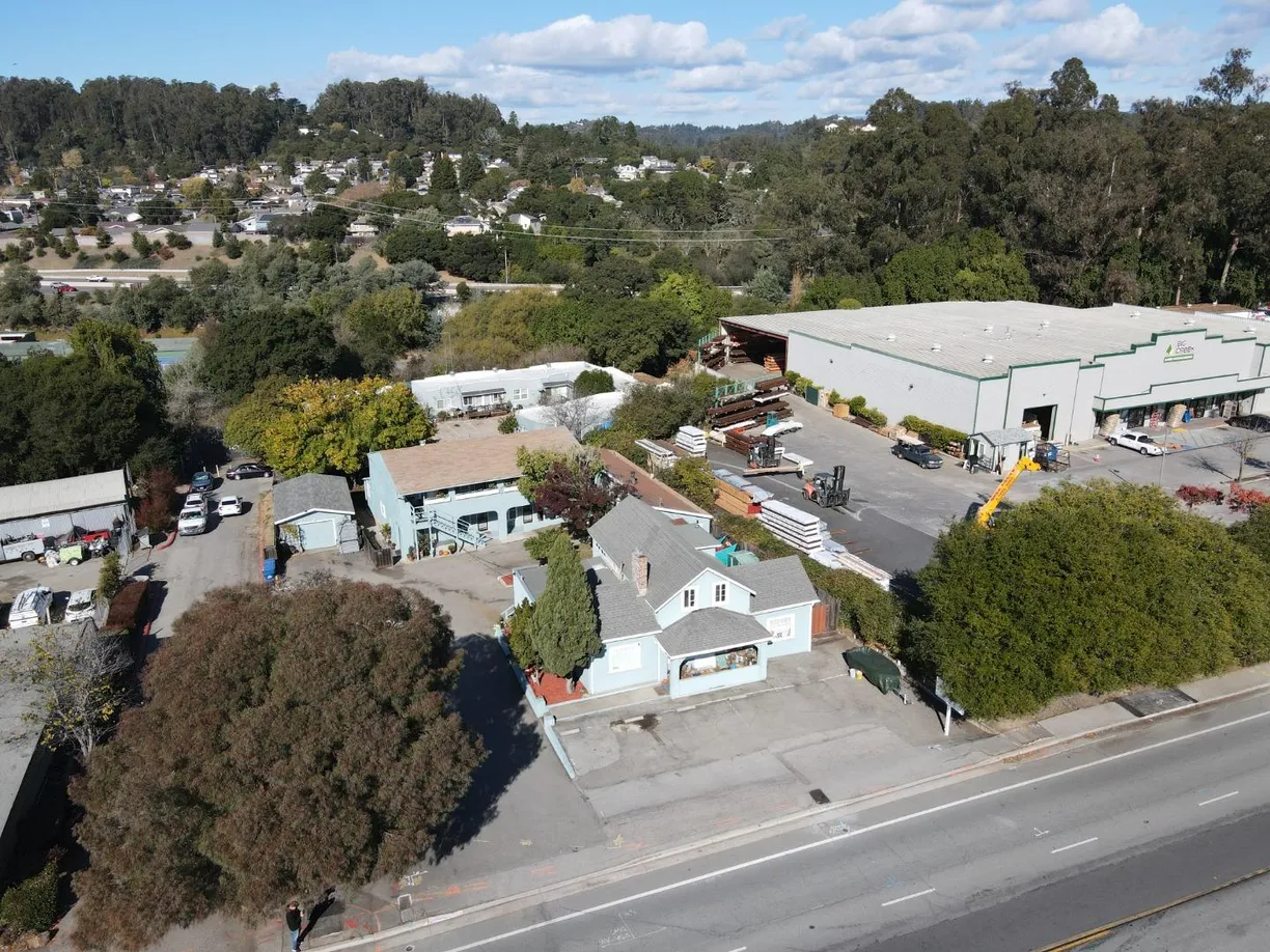 Northern California Real Estate | View 2735 Soquel Avenue