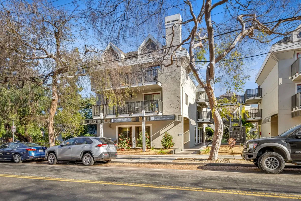 Northern California Real Estate | View 4149 El Camino Way, A | Listing