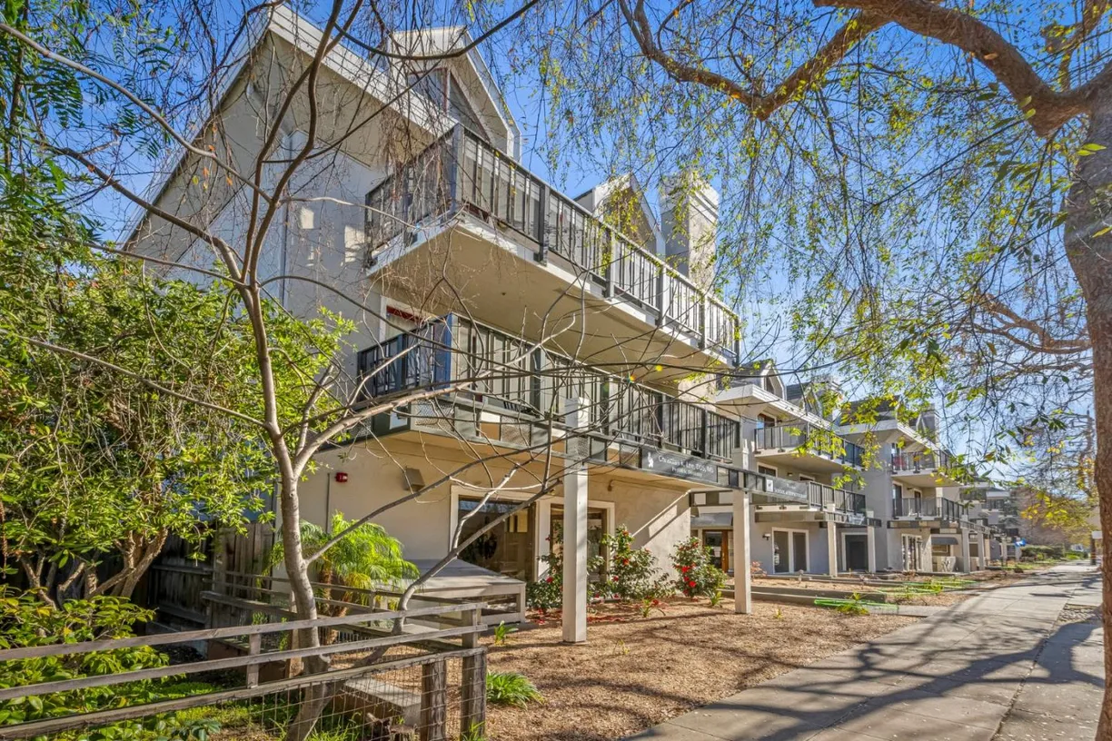 Northern California Real Estate | View 4149 El Camino Way, A | Listing