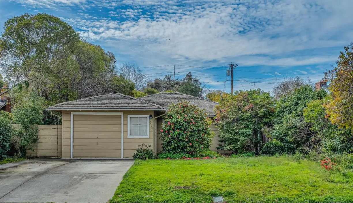 Northern California Real Estate | View 2590 Emerson Street | 2 Beds, 1 Bath