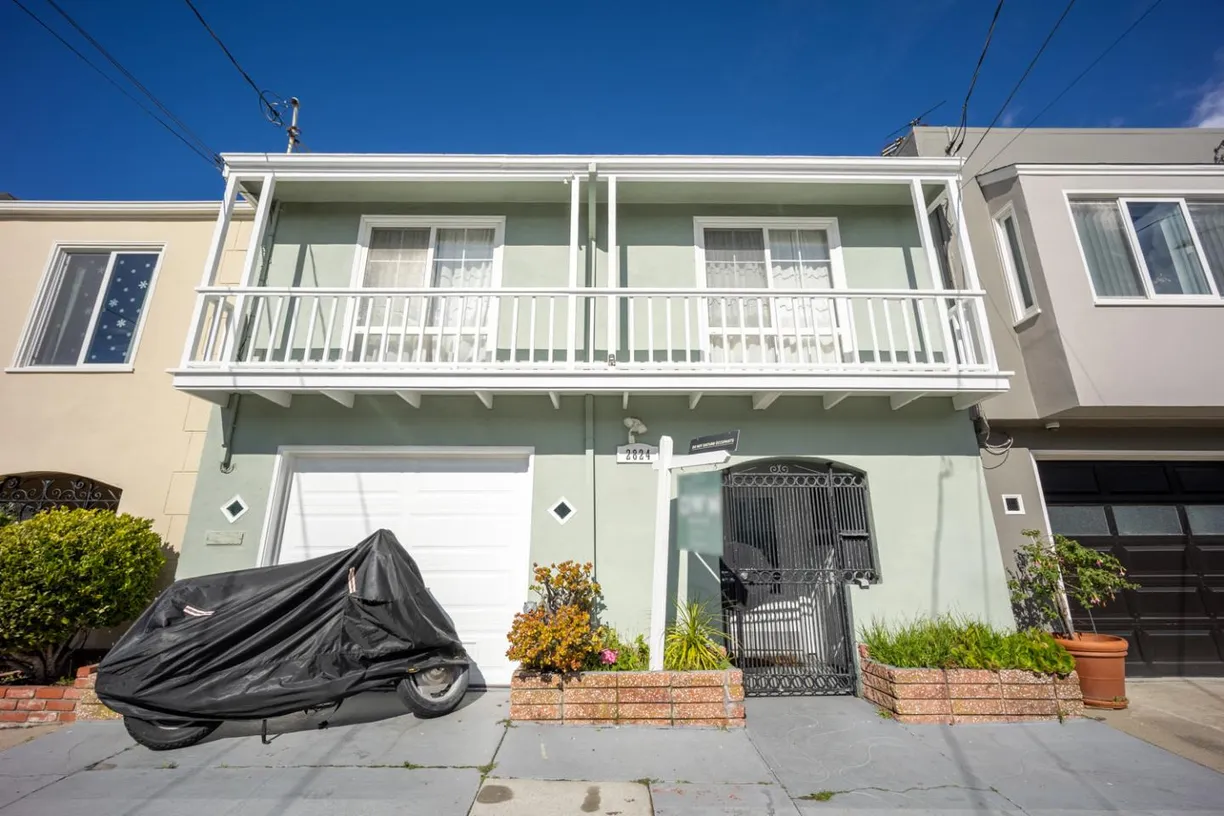 Northern California Real Estate | View 2824 Santiago Street | Listing