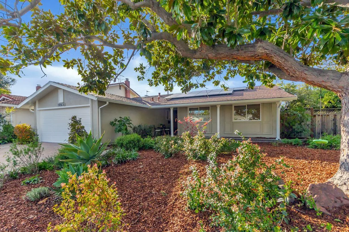 Northern California Real Estate | View 1063 Del Cambre Drive | 3 Beds, 2 Baths