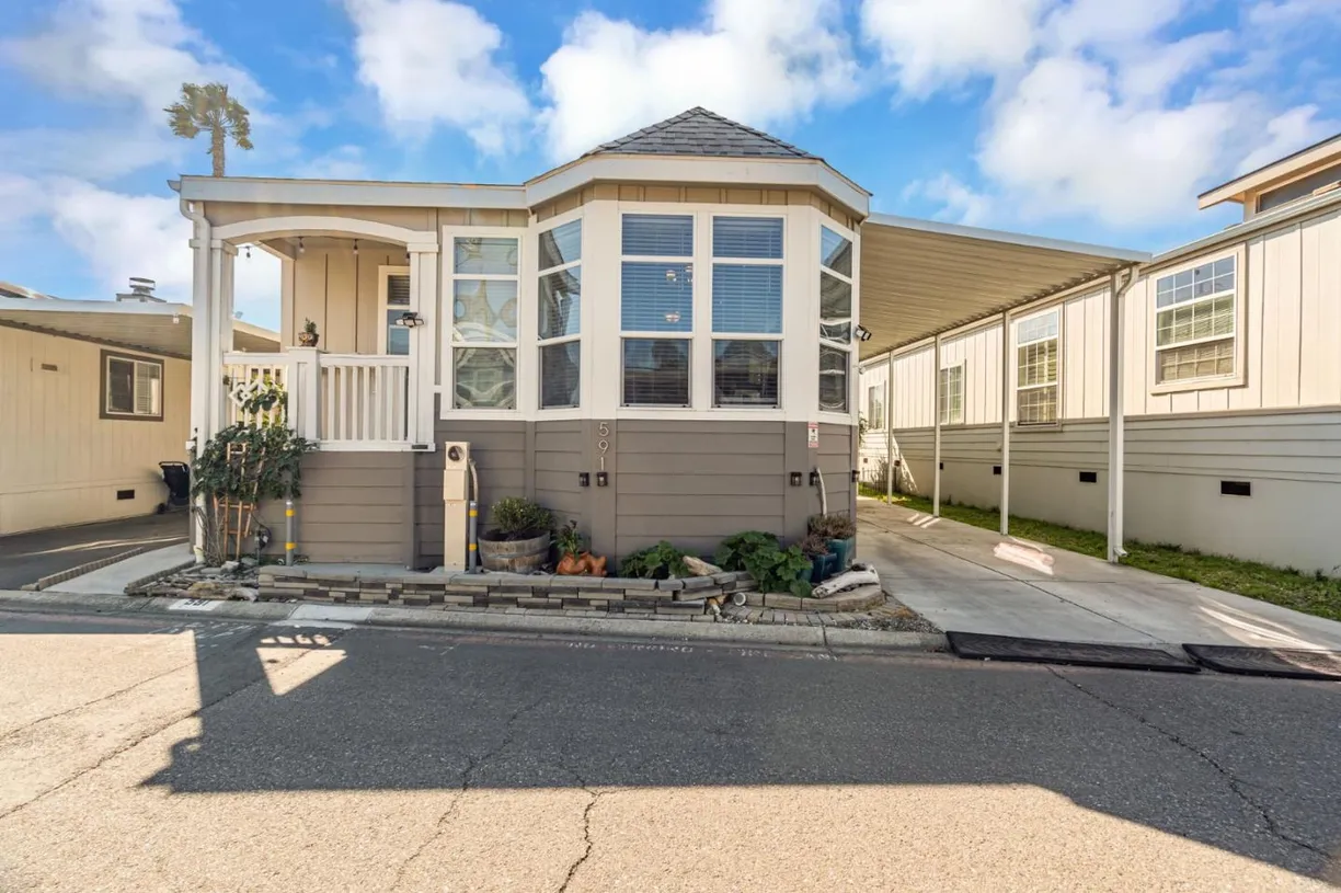 Northern California Real Estate | View 1085 Tasman Drive | 3 Beds, 2 Baths