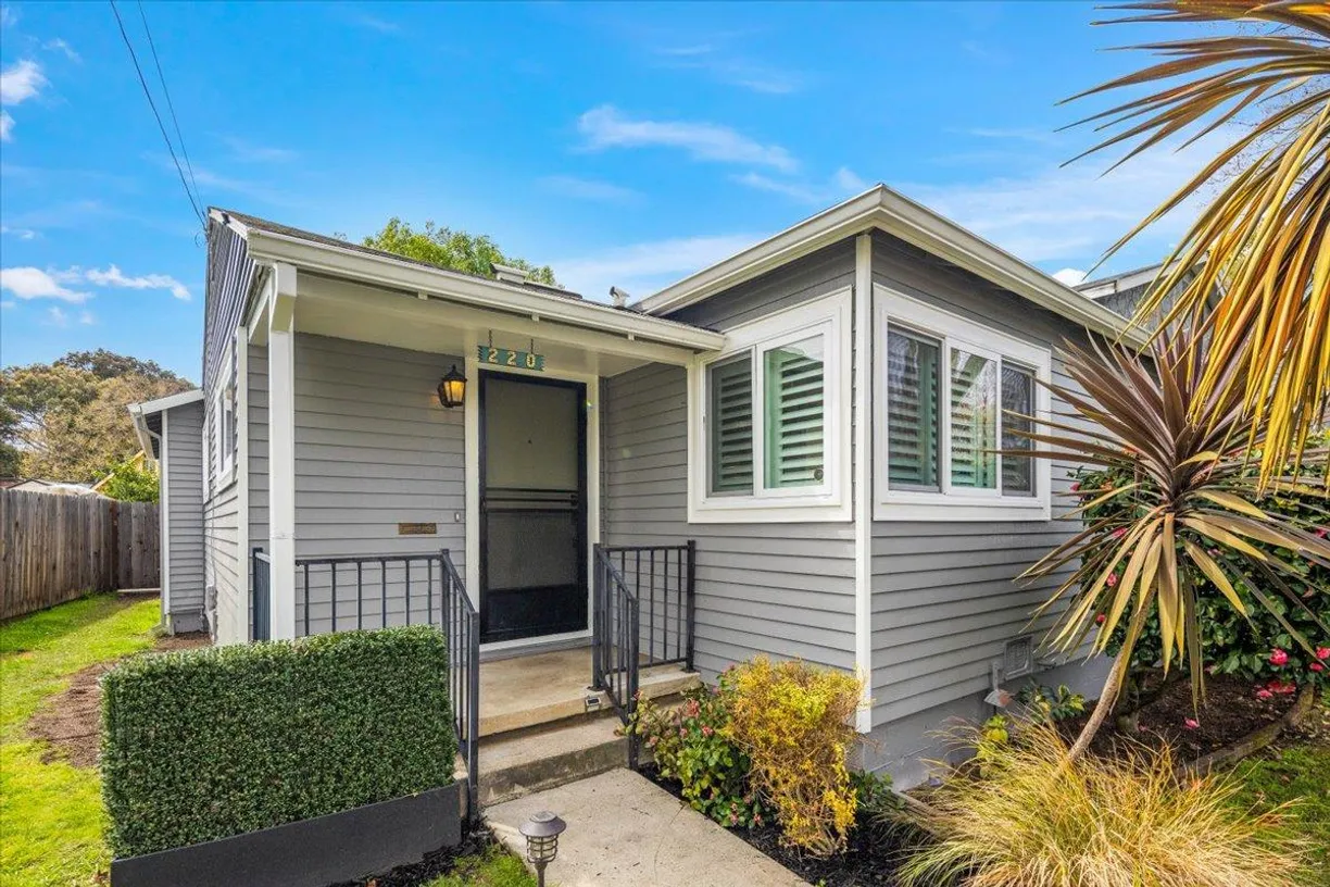 Northern California Real Estate | View 220 Lindbergh Street | Listing