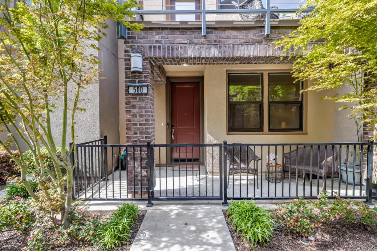 Northern California Real Estate | View 500 Lapin Place | 3 Beds, 3 Baths