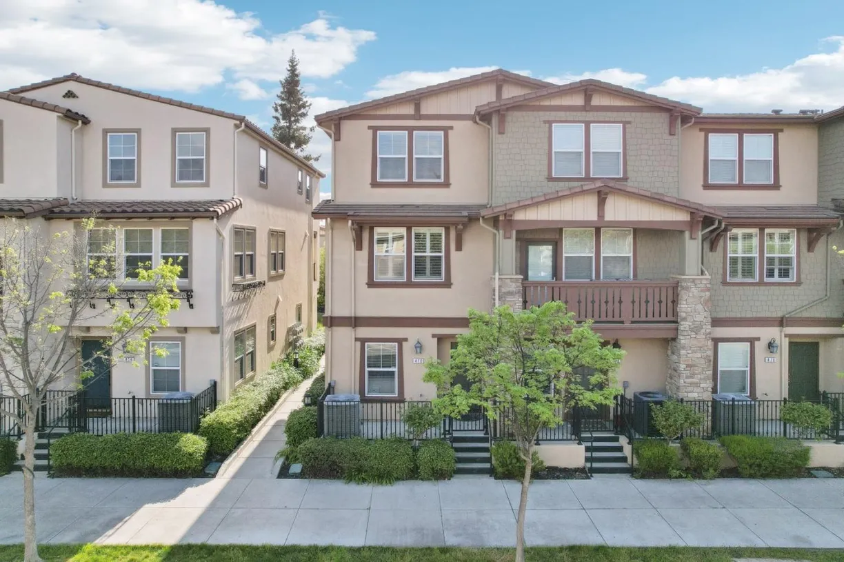 Northern California Real Estate | View 470 22nd Street | 4 Beds, 3 Baths