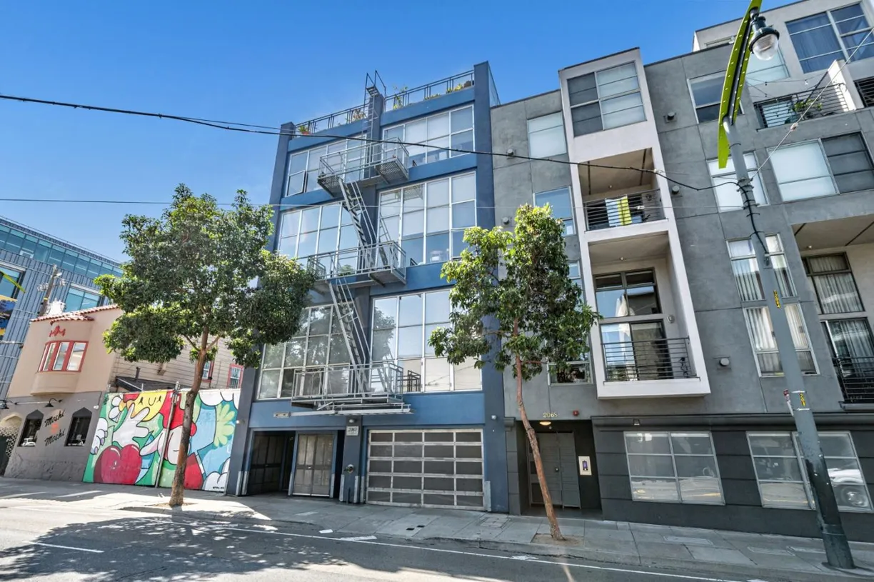Northern California Real Estate | View 2080 3rd Street, 2 | Listing