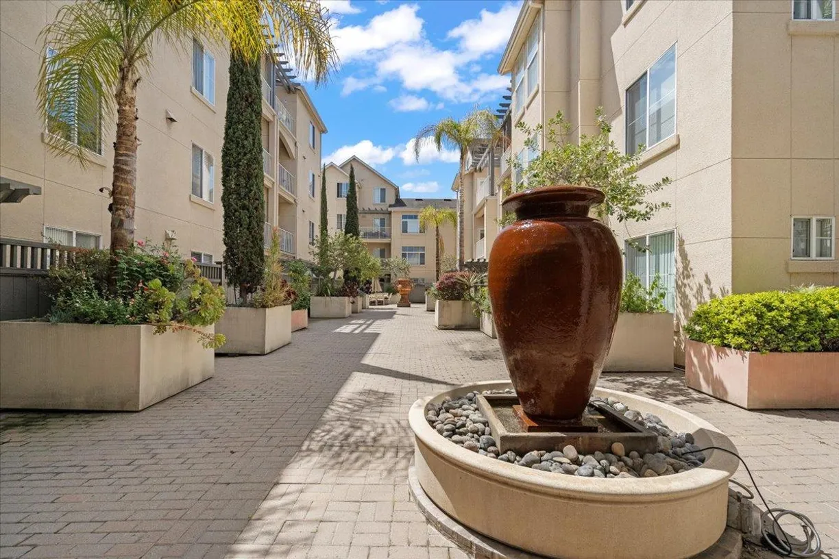 Northern California Real Estate | View 2255 Showers Drive, 124 | 1 Bed, 1 Bath