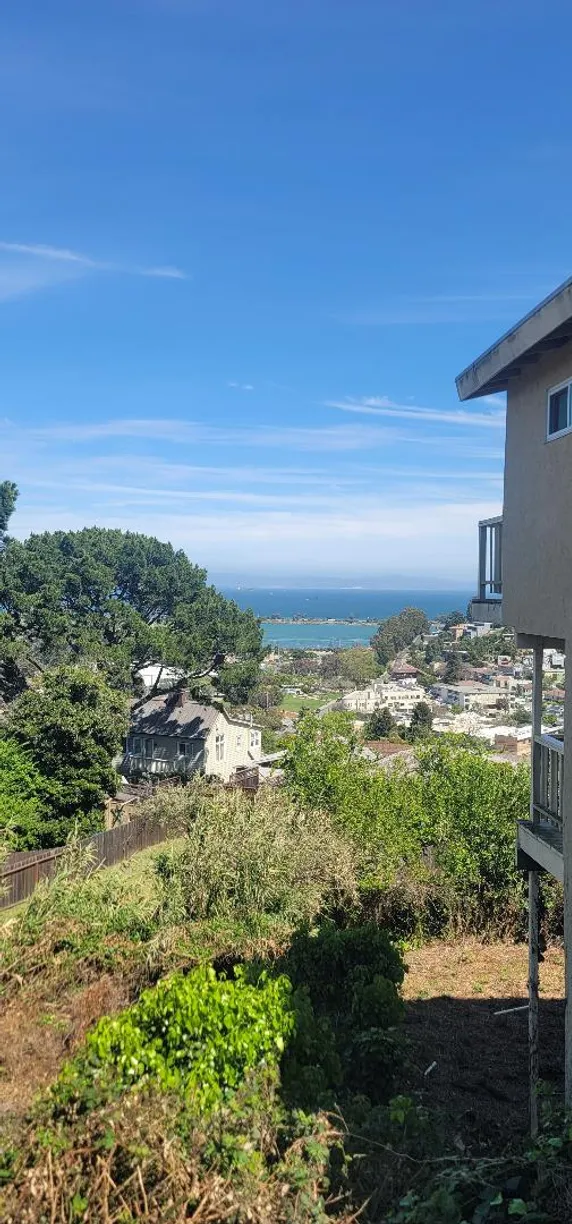 Northern California Real Estate | View 261 Humboldt Road | 1 Bed, 1 Bath
