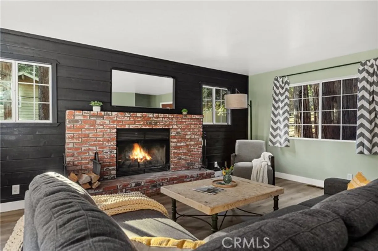 Northern California Real Estate | View 432 Clubhouse Drive | Listing