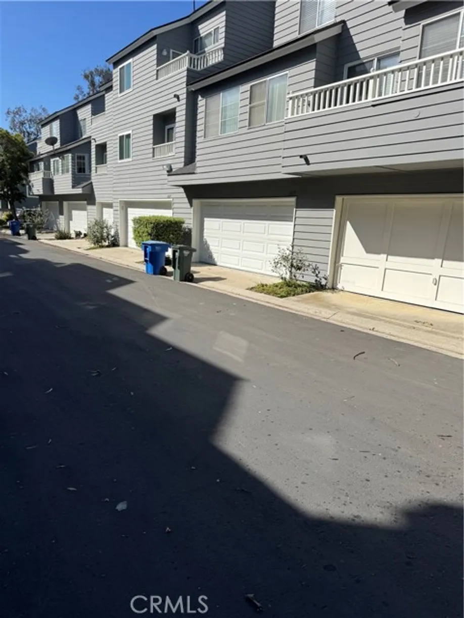 Northern California Real Estate | View 1019 Thomas Lane | Listing