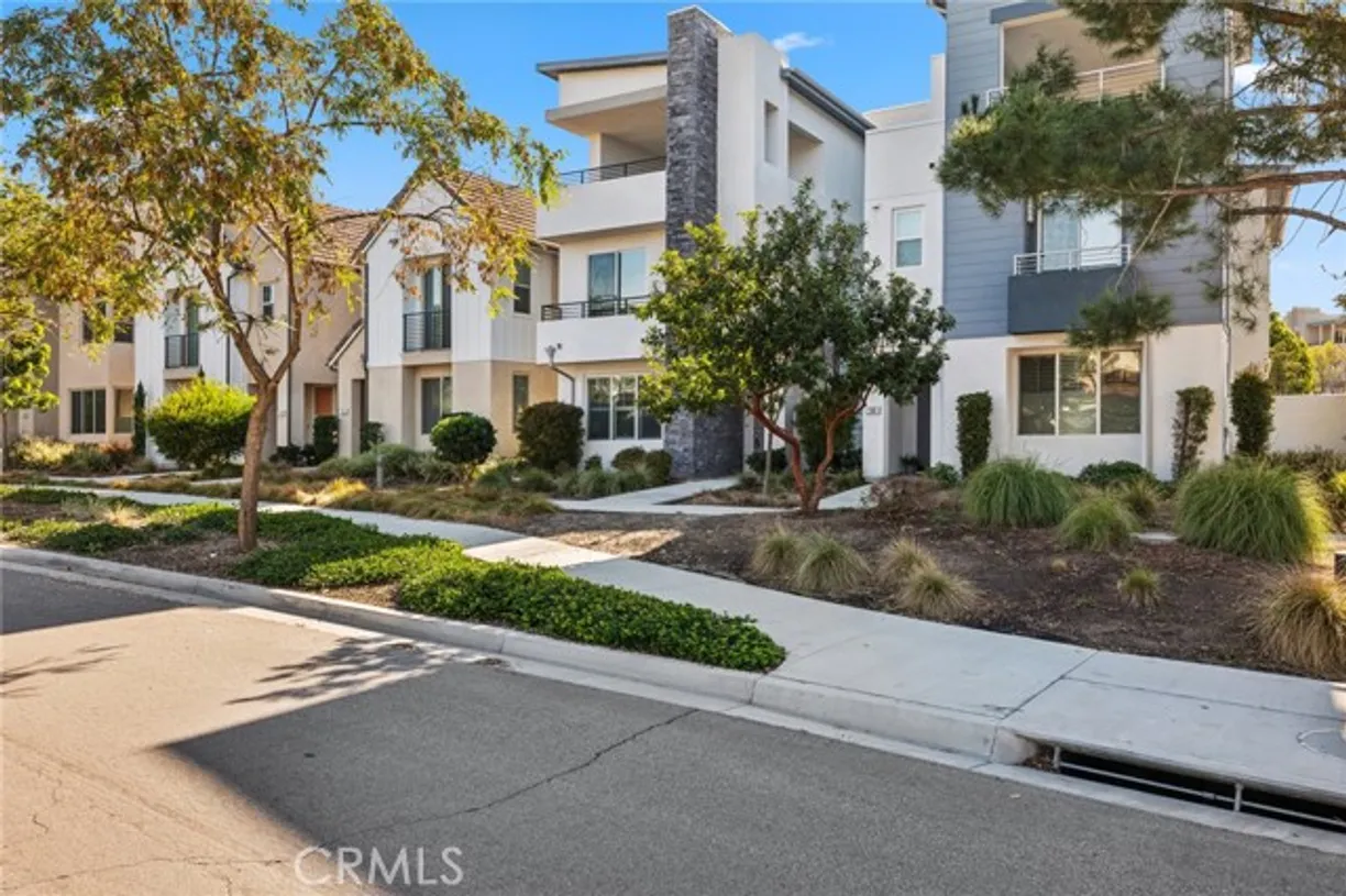 Northern California Real Estate | View 120 Modjeska | 3 Beds, 2 Baths