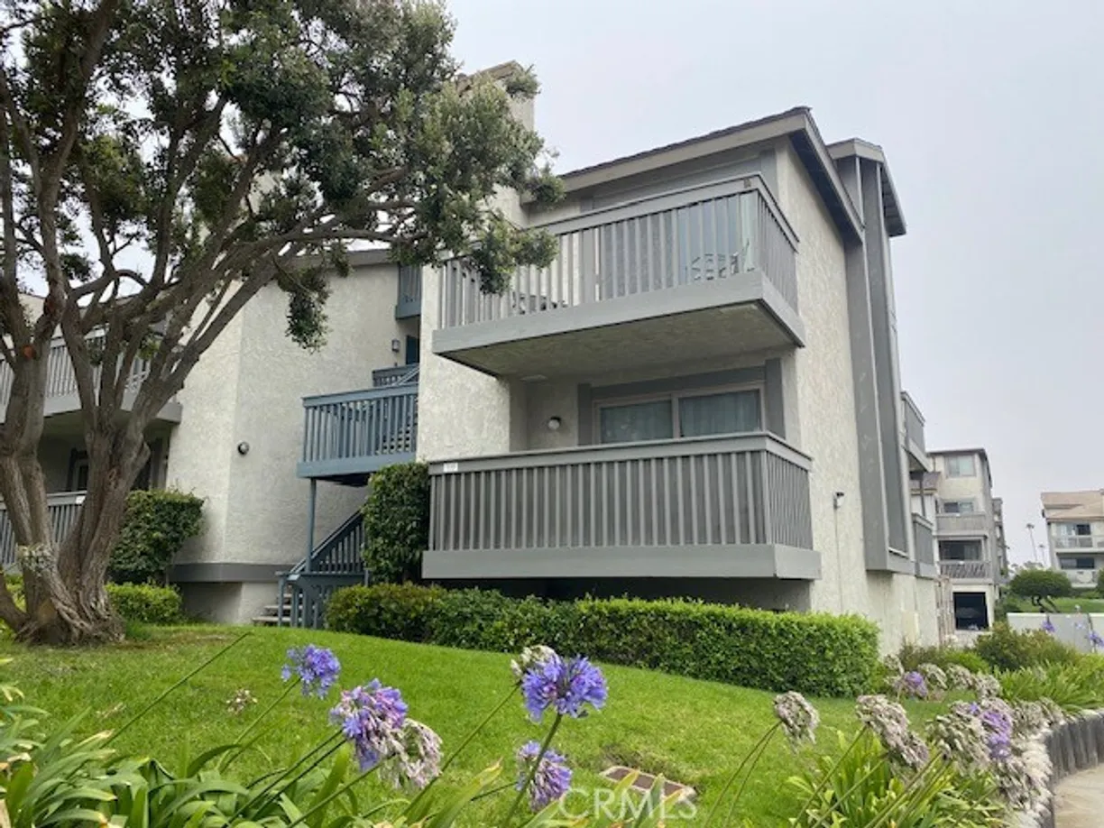 Northern California Real Estate | View 3122 Sunset Lane | 2 Beds, 2 Baths
