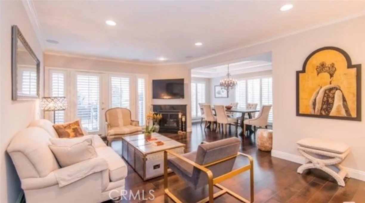 Northern California Real Estate | View 11855 Goshen Avenue, 101 | 2 Beds, 2 Baths
