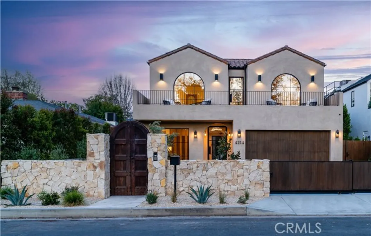 Northern California Real Estate | View 4214 Bellaire Avenue | 4 Beds, 5 Baths