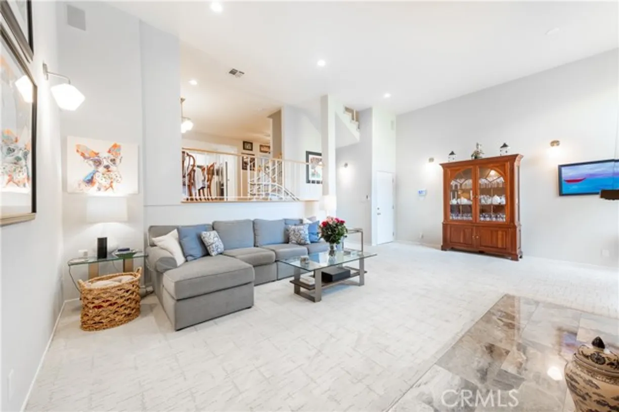 Northern California Real Estate | View 5229 Balboa Boulevard, 19 | 3 Beds, 2 Baths