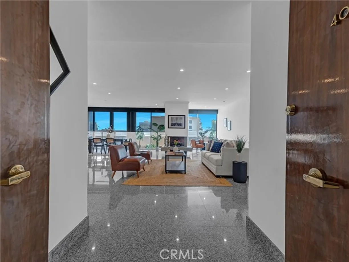 Northern California Real Estate | View 1333 Beverly Glen Boulevard, 402 | Listing