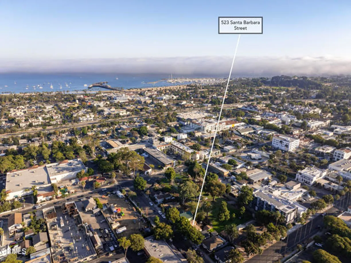 Northern California Real Estate | View 523 Santa Barbara Street | 2 Beds, 2 Baths