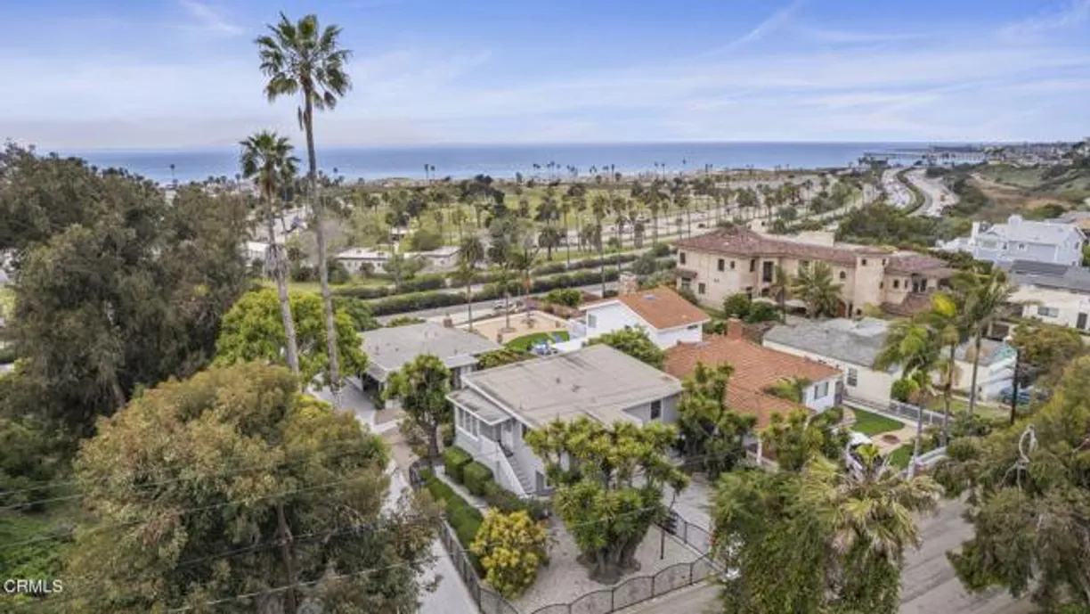 Northern California Real Estate | View 1952 Vista Del Mar Drive | 5 Beds, 3 Baths