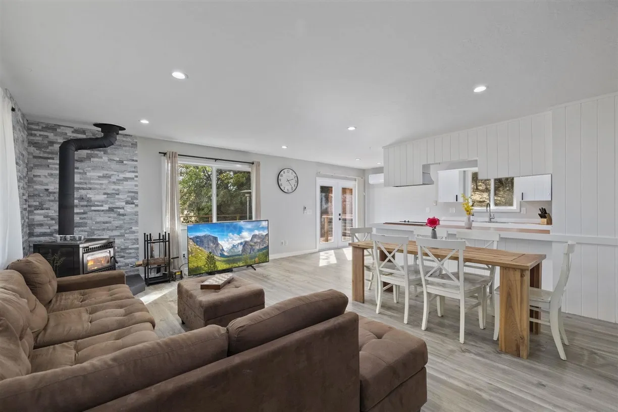 Northern California Real Estate | View Sherry Ln | 3 Beds, 2 Baths