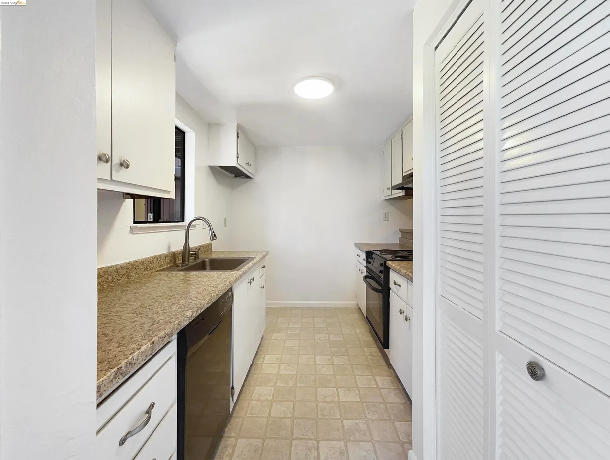 Northern California Real Estate | View Camelback | Listing