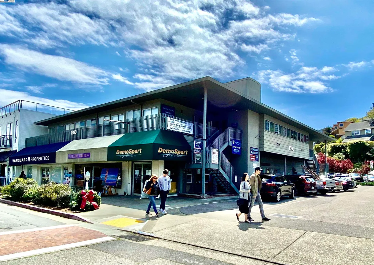 Northern California Real Estate | View Tiburon Blvd