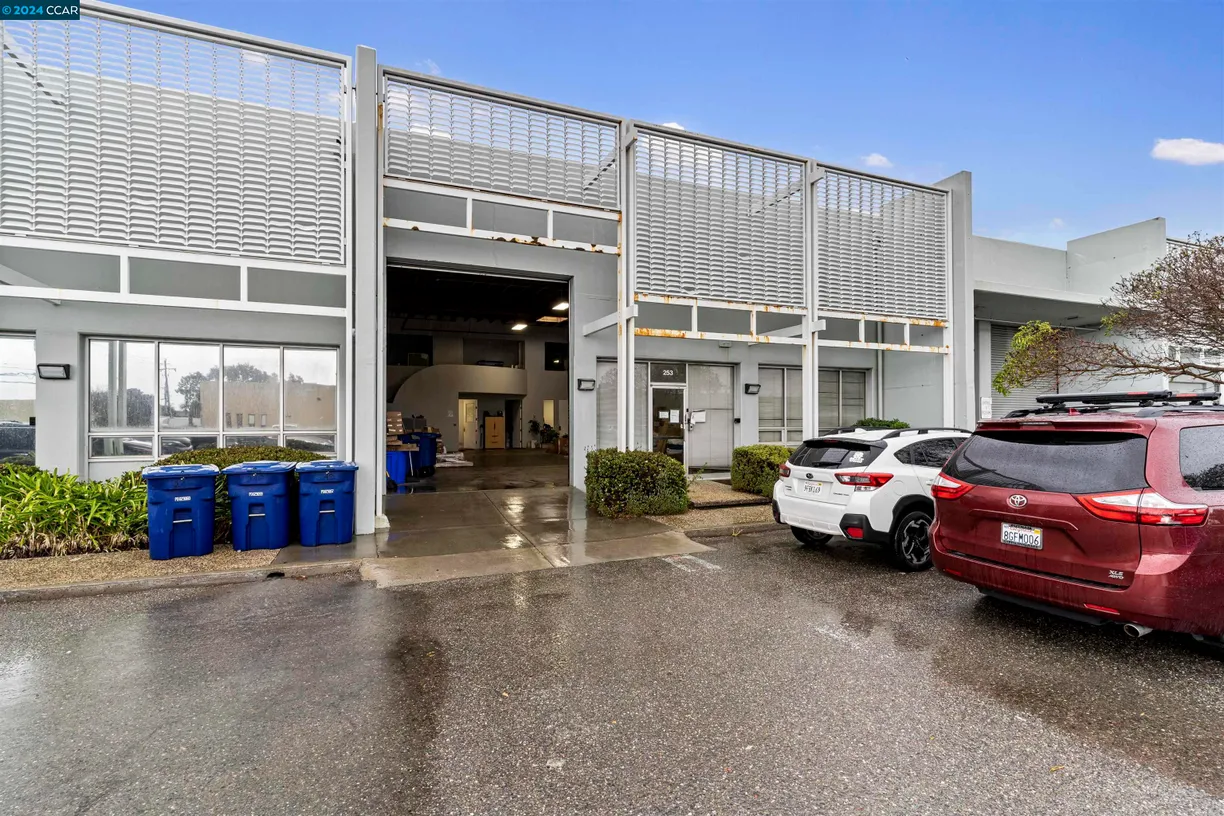 Northern California Real Estate | View Harris Ave