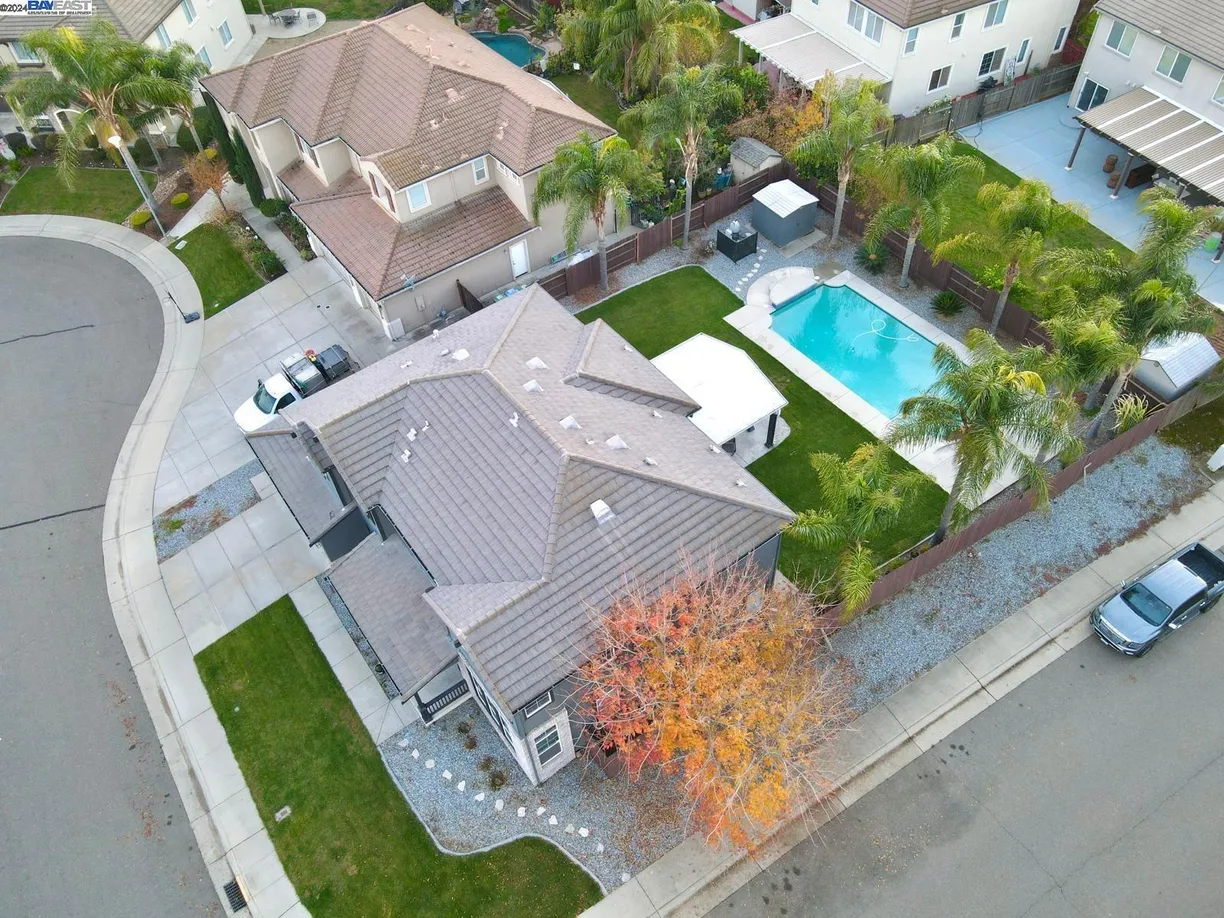 Northern California Real Estate | View Sherborne Court | 4 Beds, 3 Baths