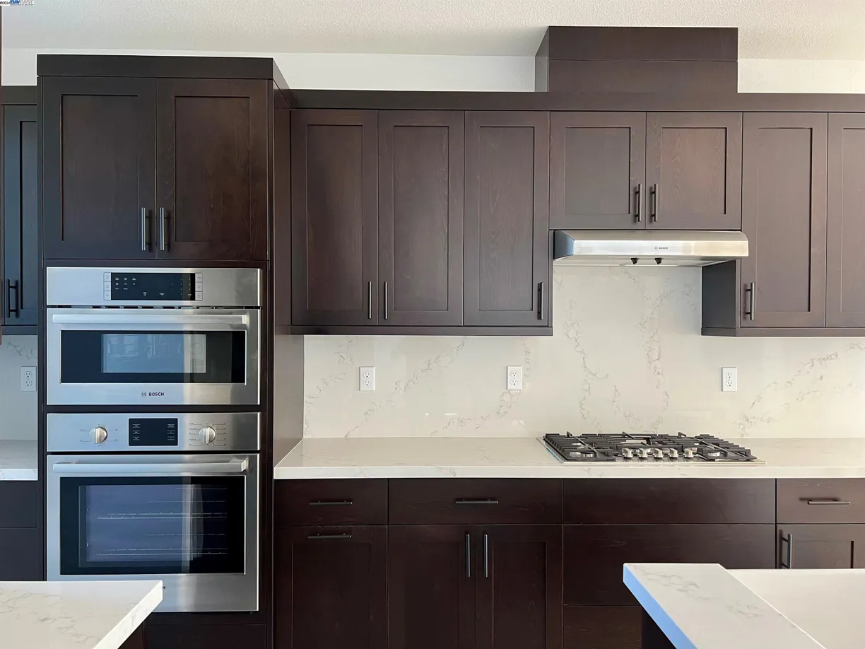 Northern California Real Estate | View Flagship Drive | Listing