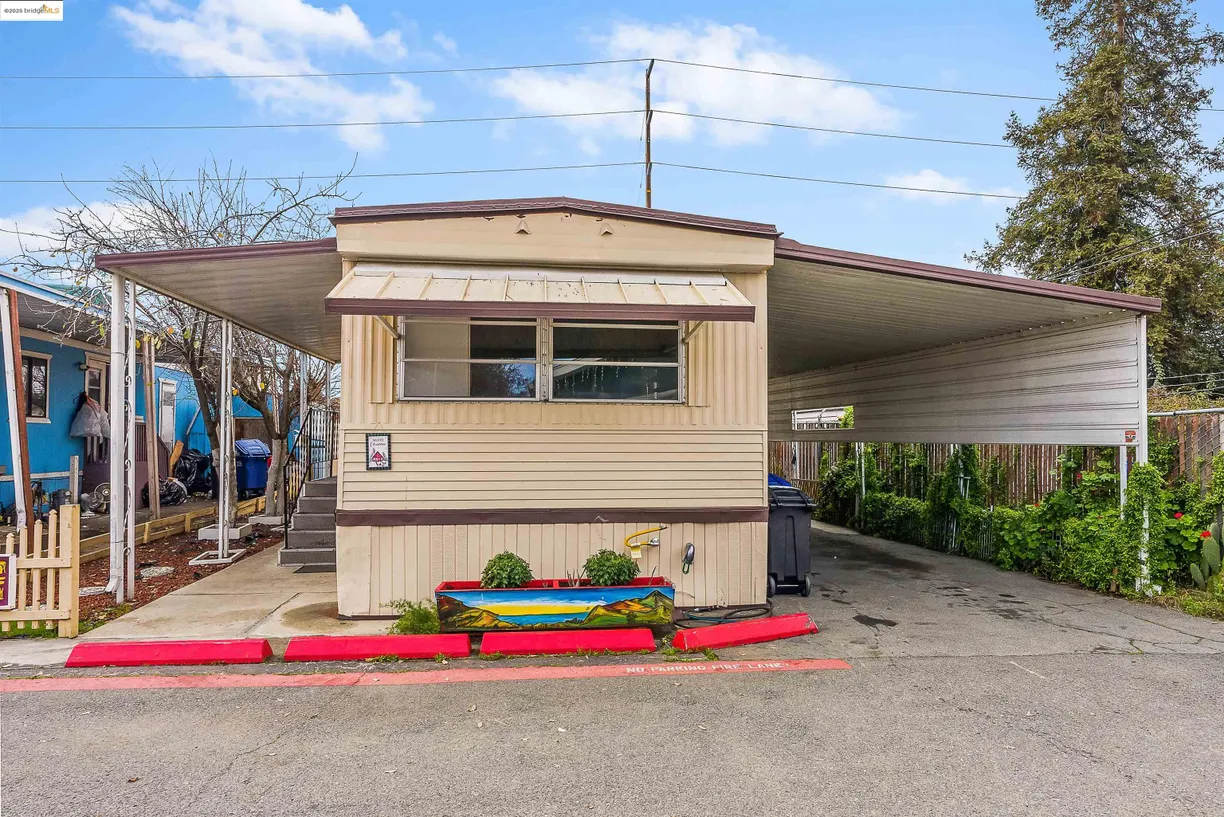 Northern California Real Estate | View Lodge | 1 Bed, 1 Bath