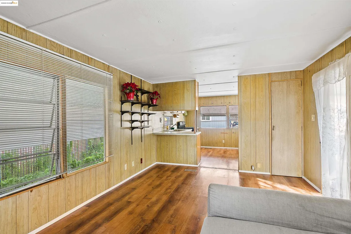 Northern California Real Estate | View Lodge | Listing