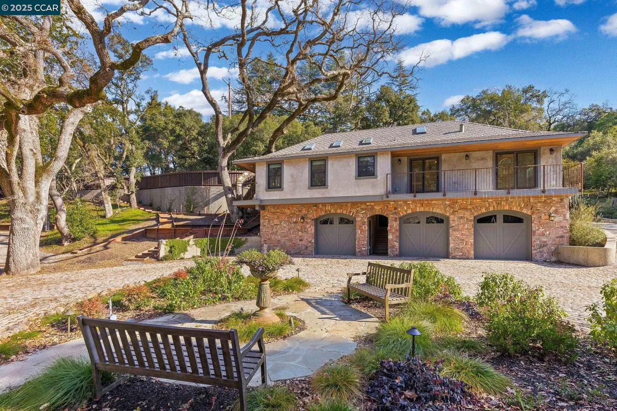Northern California Real Estate | View Moraga Way | 3 Beds, 2 Baths