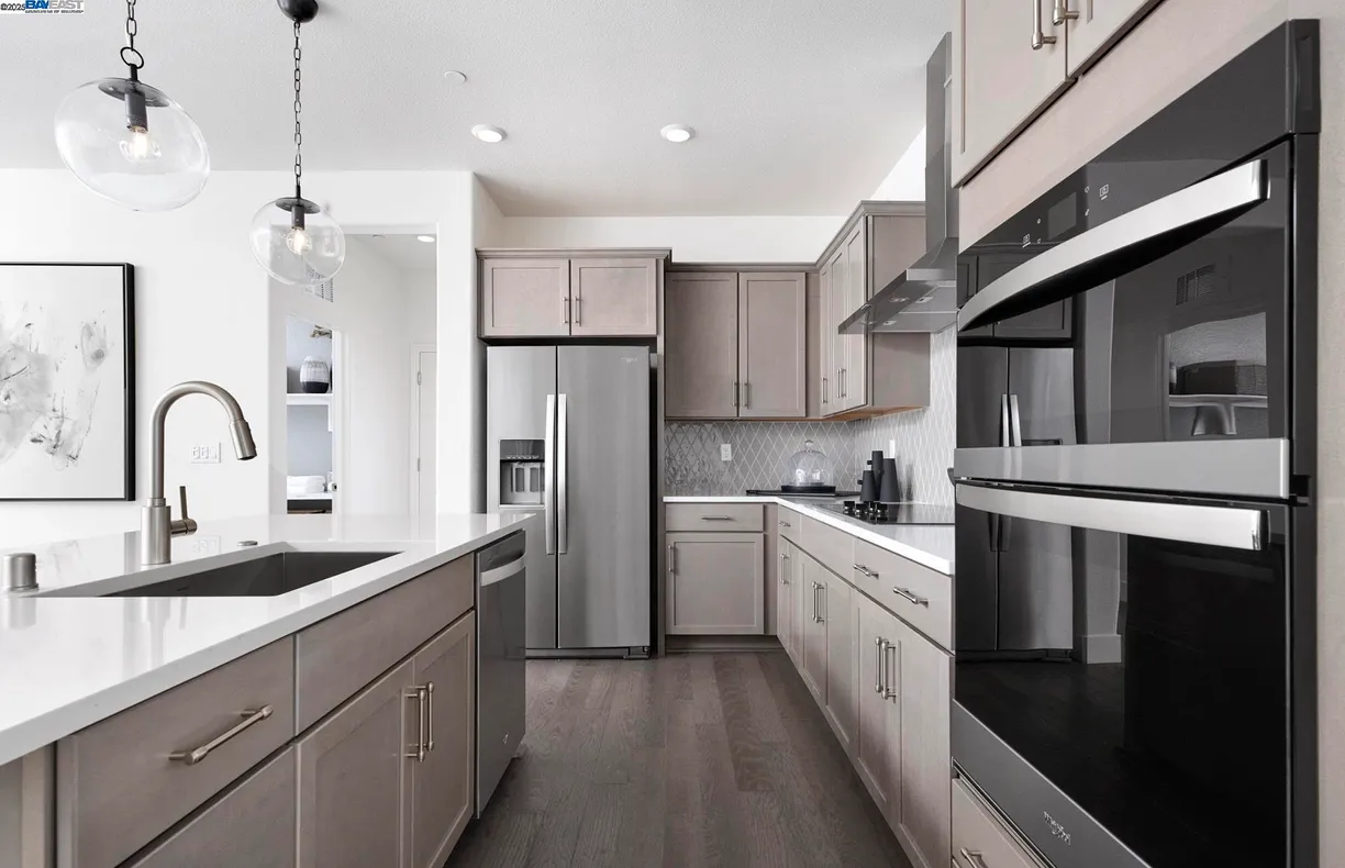 Northern California Real Estate | View  | Listing