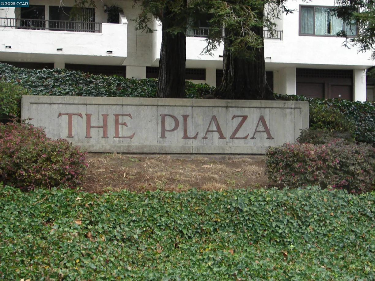 Northern California Real Estate | View  | 2 Beds, 2 Baths