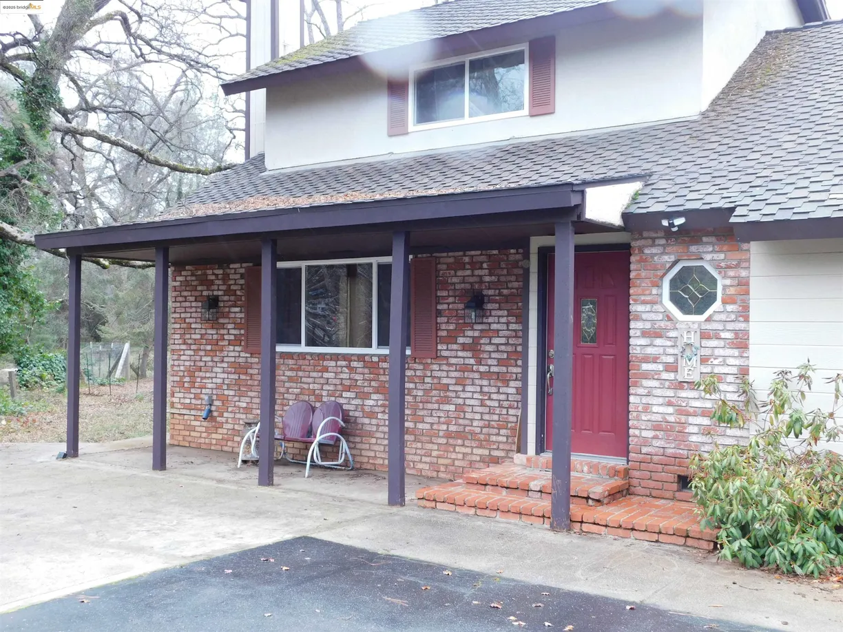 Northern California Real Estate | View Chipmunk Rd. | 4 Beds, 2 Baths
