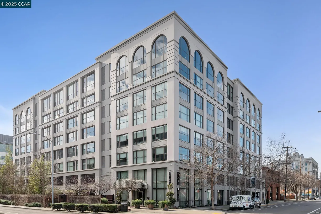 Northern California Real Estate | View 2Nd St, 710 | 2 Beds, 2 Baths