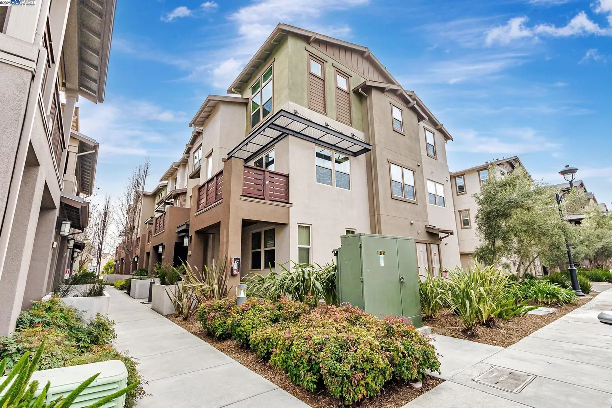 Northern California Real Estate | View Via Torino | 3 Beds, 3 Baths