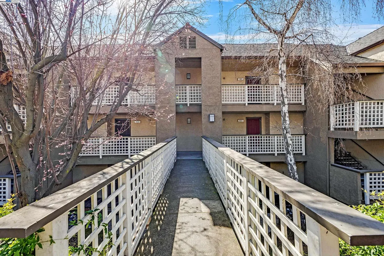 Northern California Real Estate | View ROYSTON LN, 331 | Listing