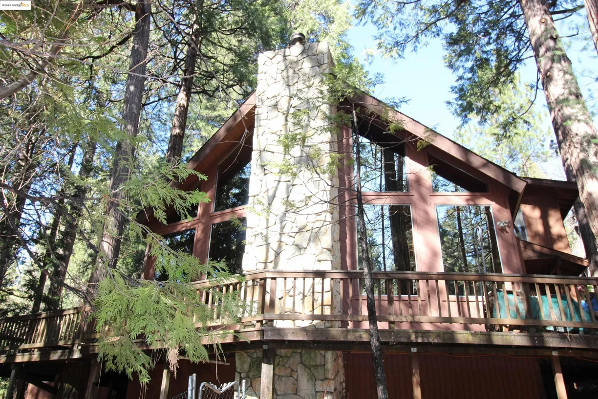 Northern California Real Estate | View Quarter Horse | 3 Beds, 2 Baths