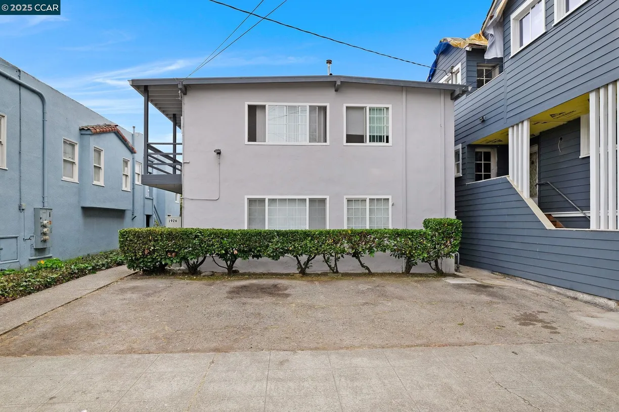 Northern California Real Estate | View Alcatraz Ave, 1 | 1 Bed, 1 Bath